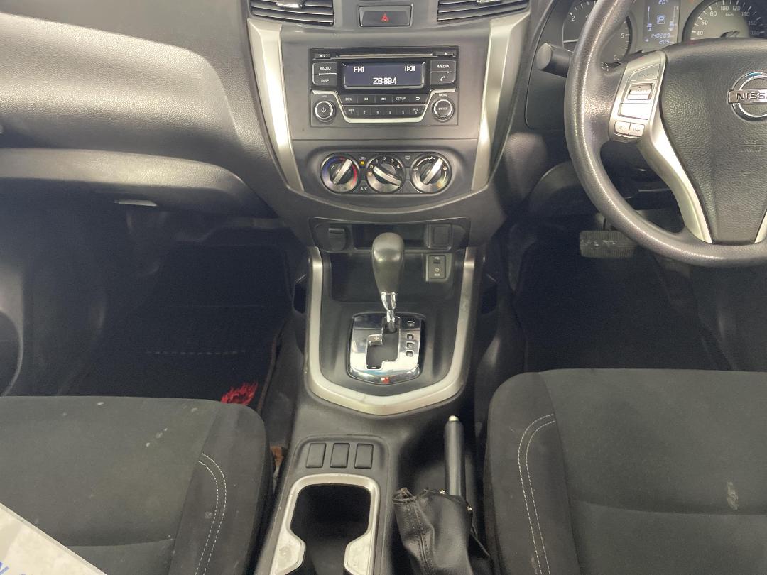 Photo '18' of Nissan Navara