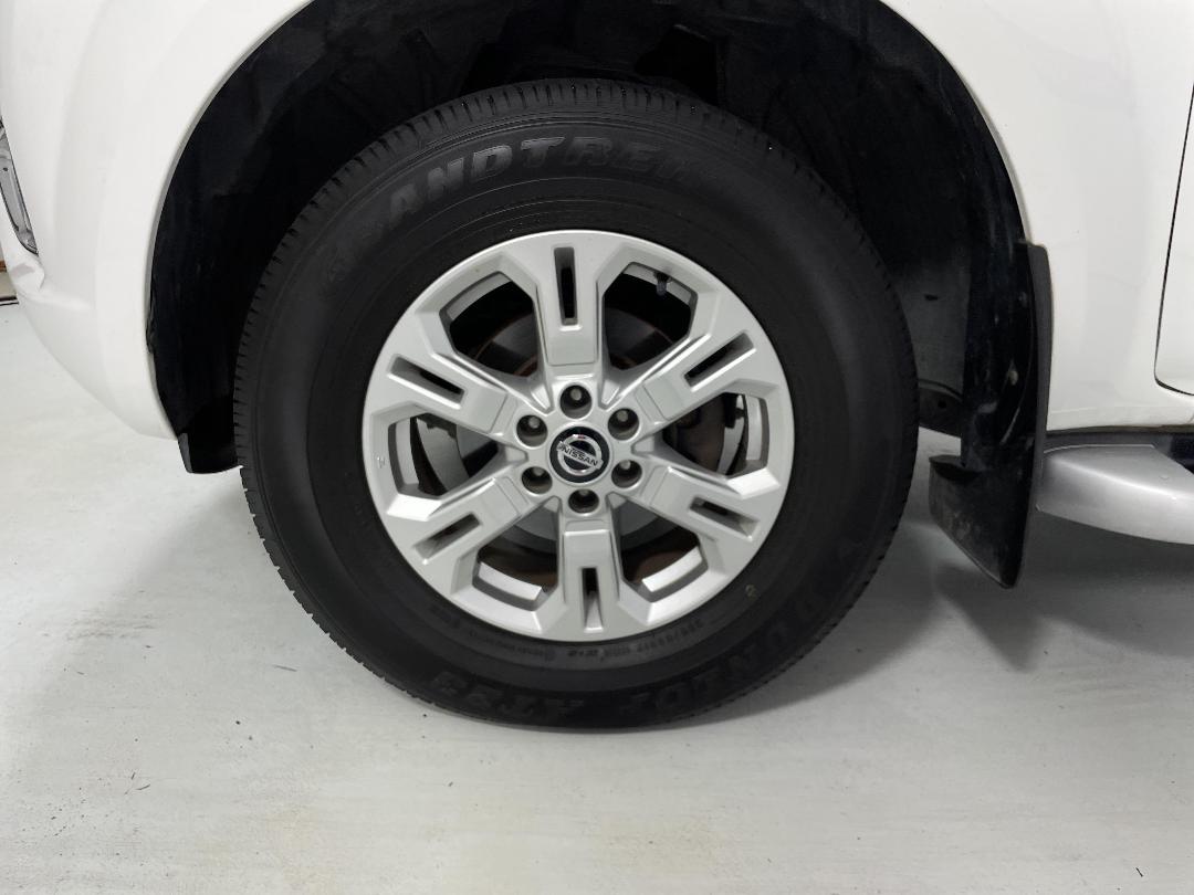 Photo '10' of Nissan Navara Photo '10' of Nissan Navara