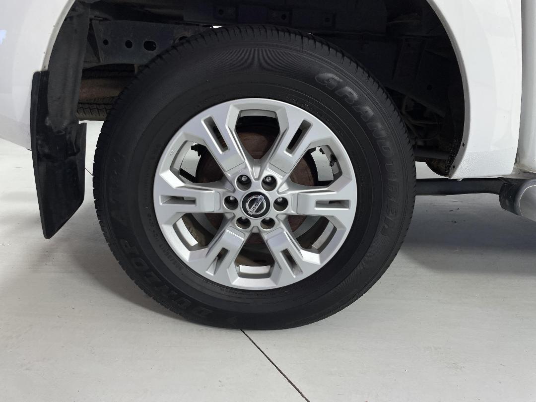 Photo '12' of Nissan Navara Photo '12' of Nissan Navara