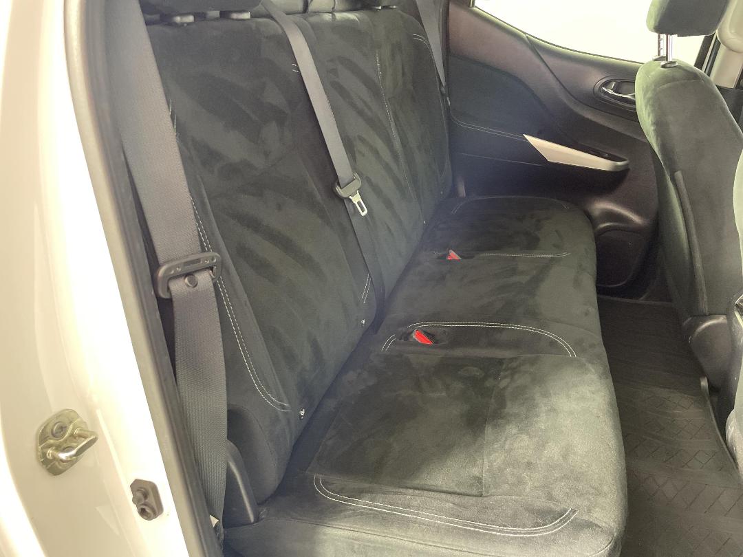 Photo '20' of Nissan Navara Photo '20' of Nissan Navara