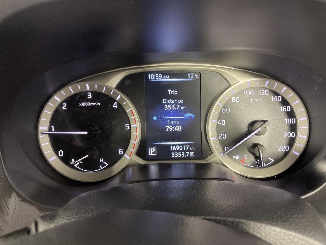 Photo '21' of Nissan Navara Photo '21' of Nissan Navara