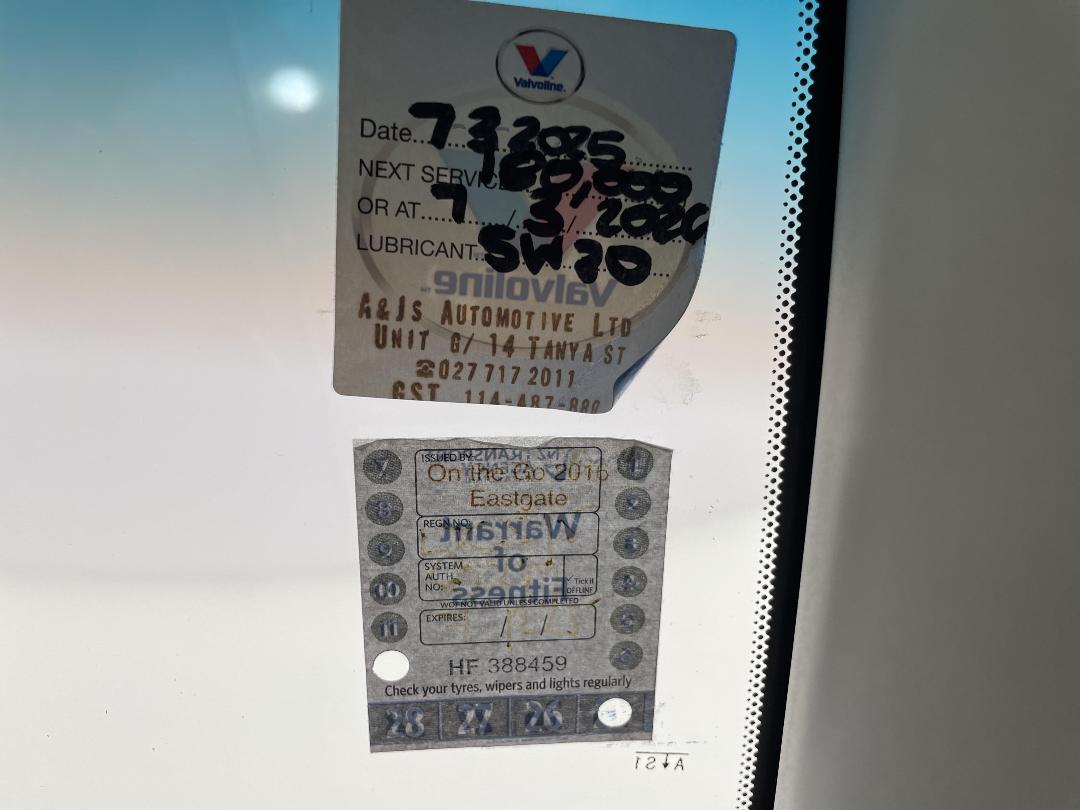 Photo '27' of Nissan Navara