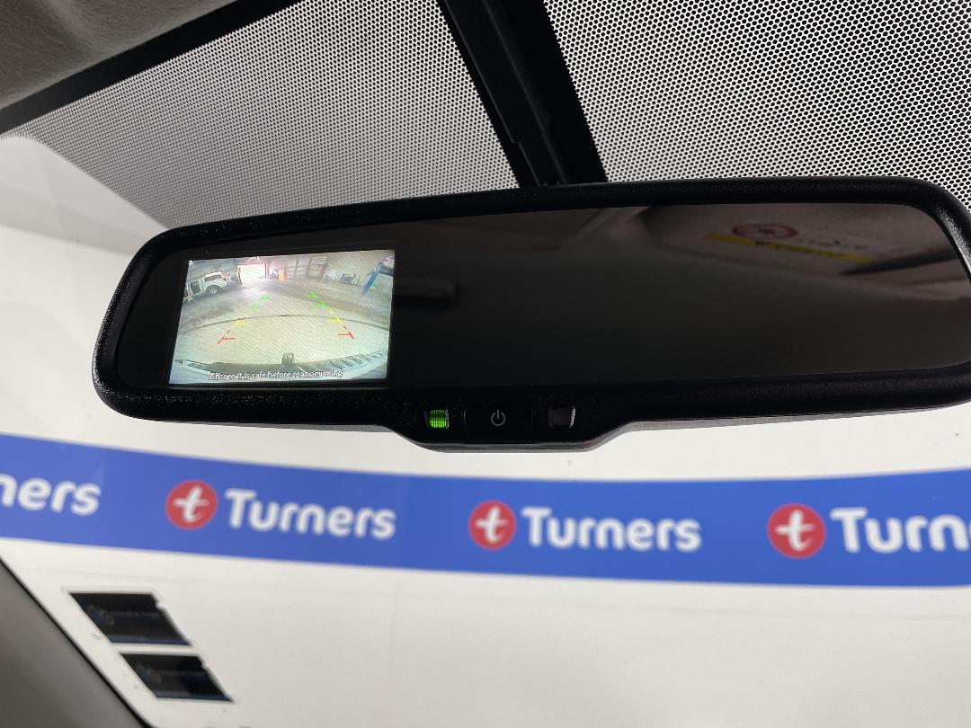 Photo '31' of Nissan Navara