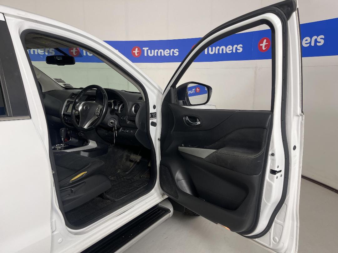 Photo '15' of Nissan Navara Photo '15' of Nissan Navara