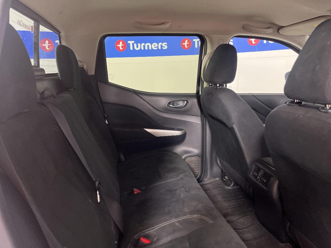 Photo '20' of Nissan Navara Photo '20' of Nissan Navara