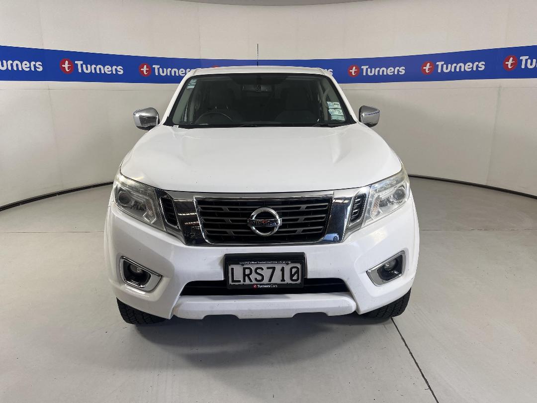 Photo '2' of Nissan Navara