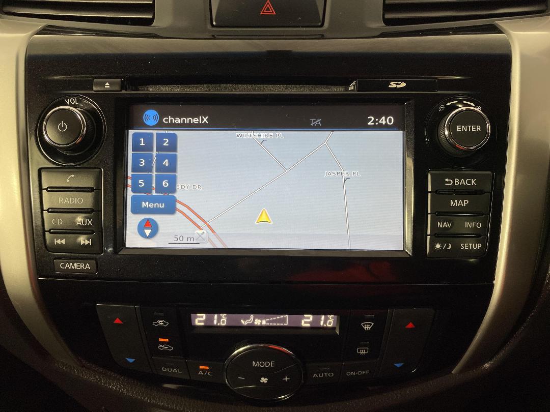 Photo '31' of Nissan Navara