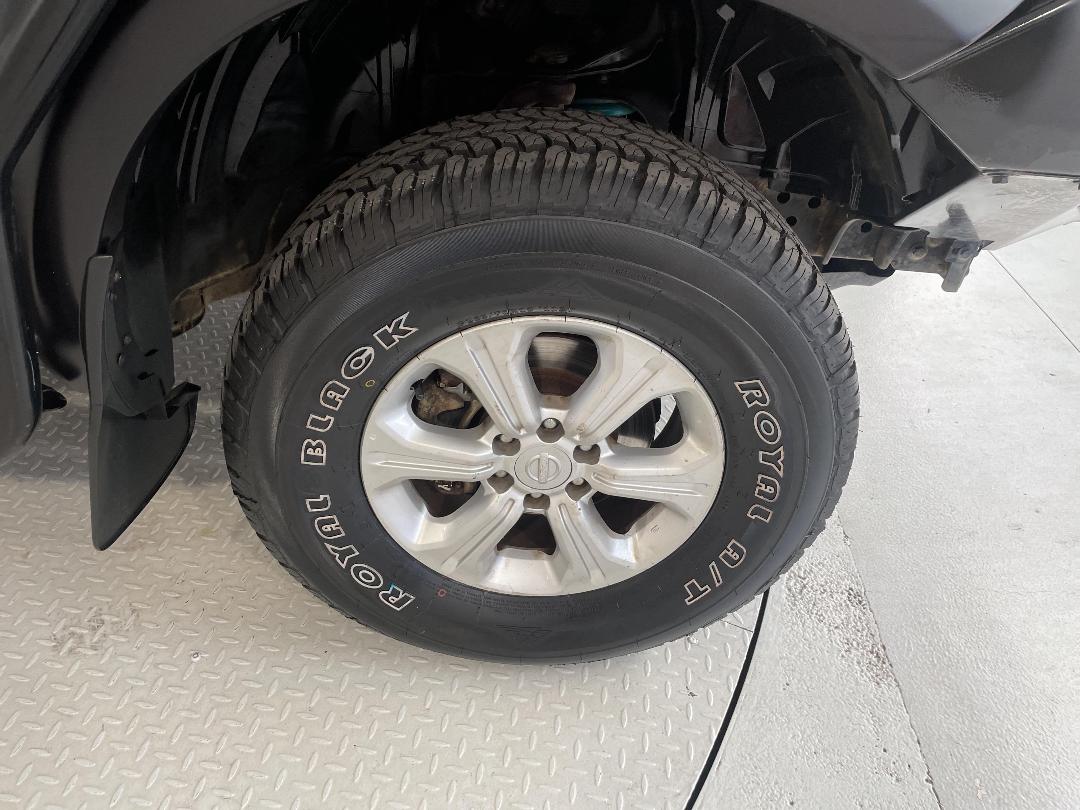 Photo '9' of Nissan Navara