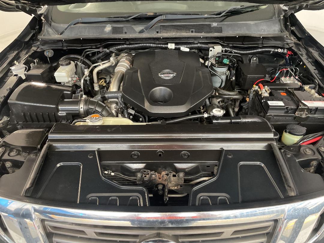 Photo '13' of Nissan Navara