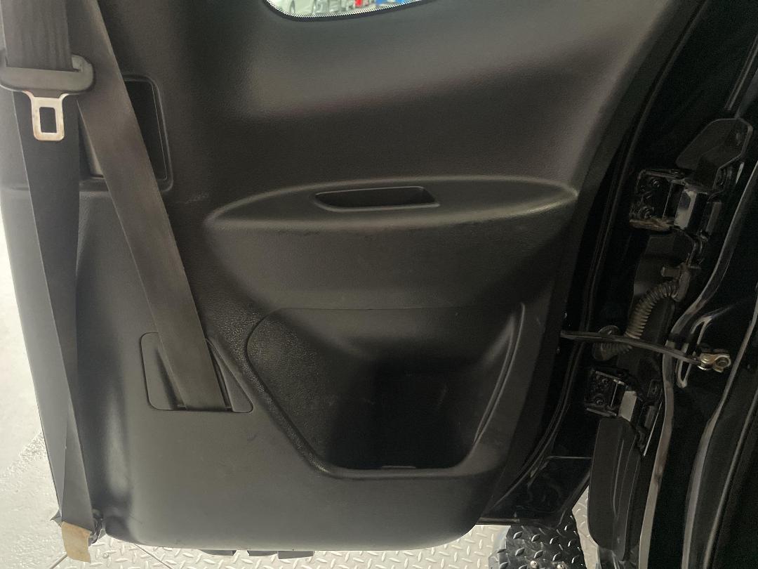 Photo '19' of Nissan Navara