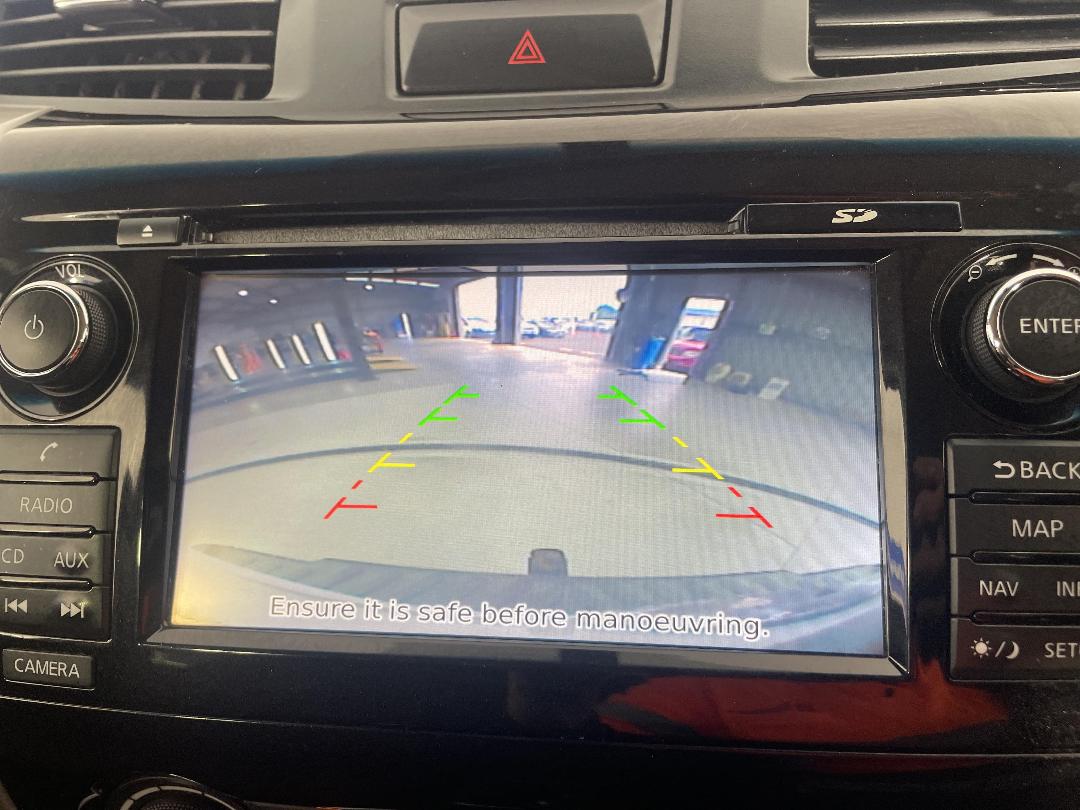 Photo '23' of Nissan Navara