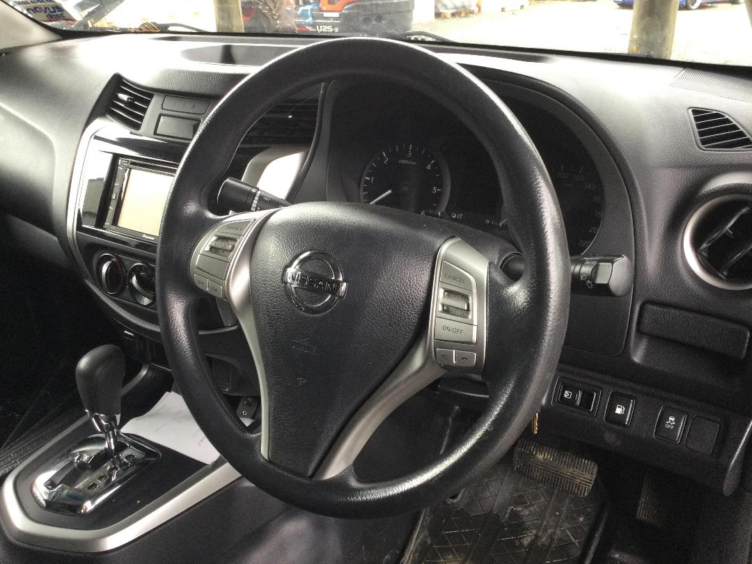 Photo '14' of Nissan Navara RX