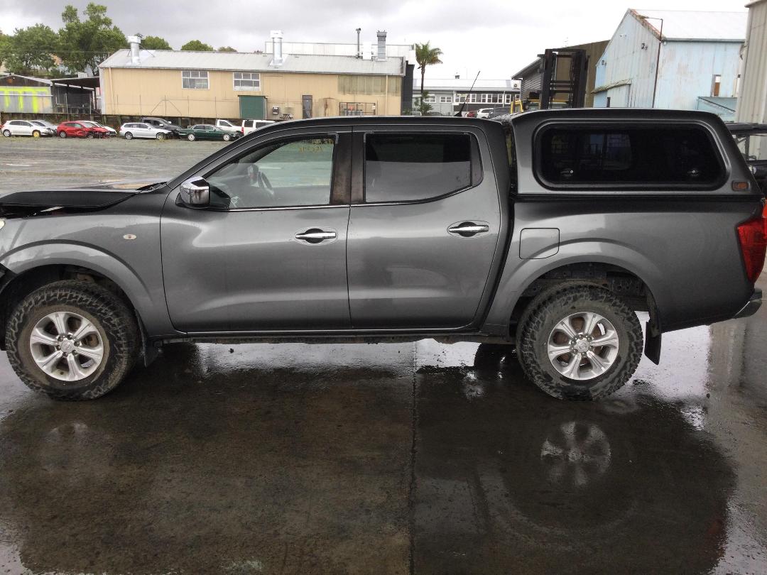 Photo '6' of Nissan Navara RX