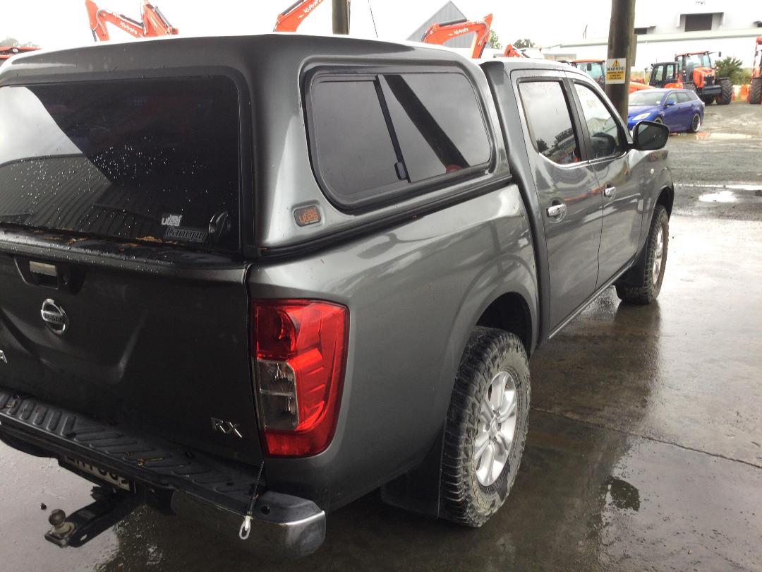 Photo '10' of Nissan Navara RX