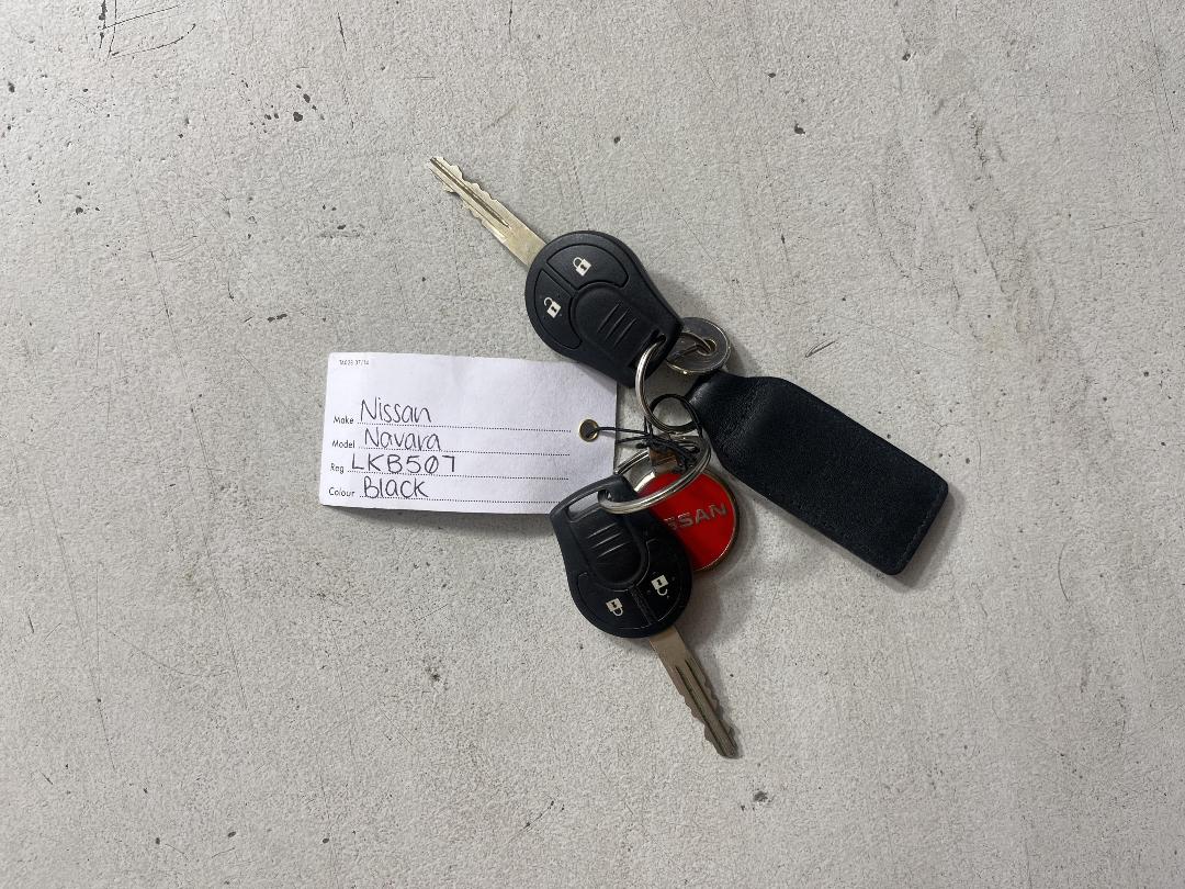 Photo '22' of Nissan Navara