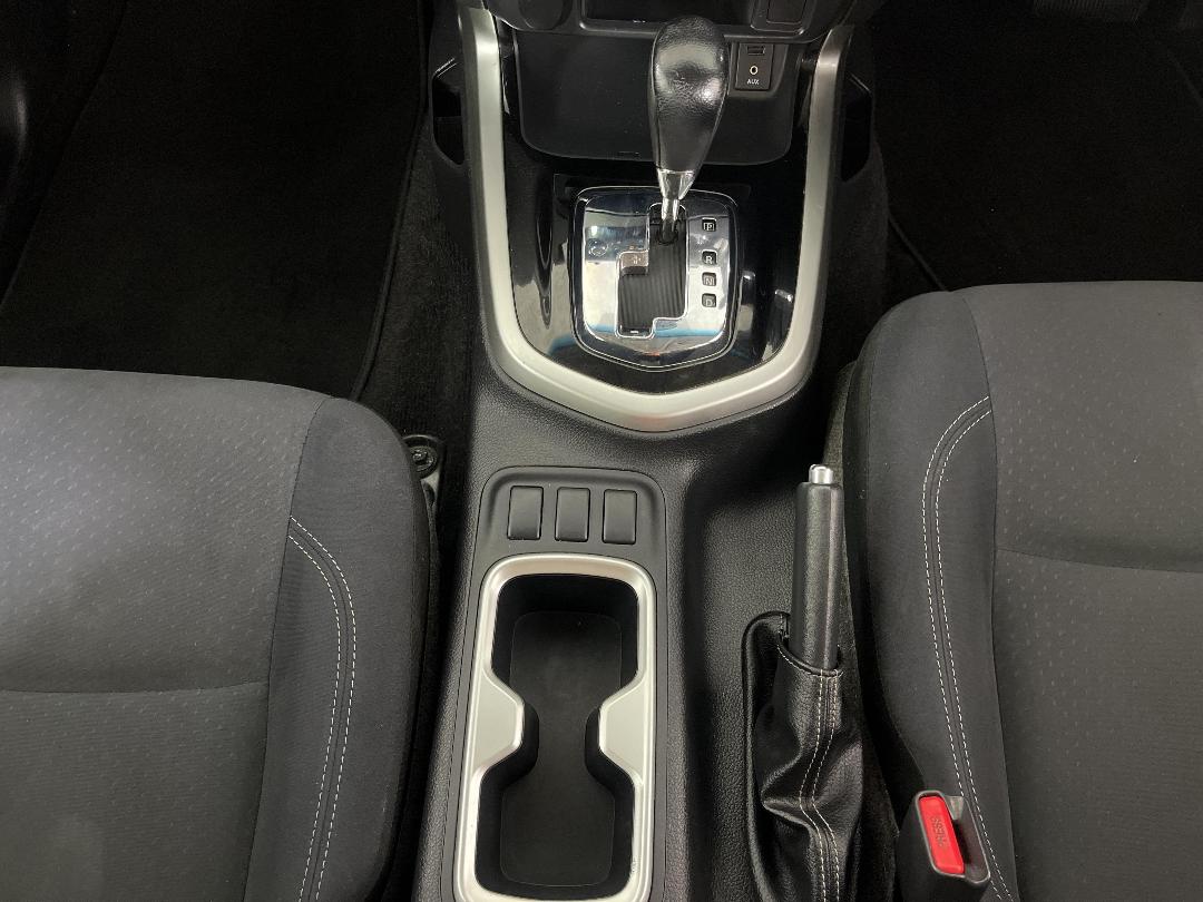 Photo '23' of Nissan Navara