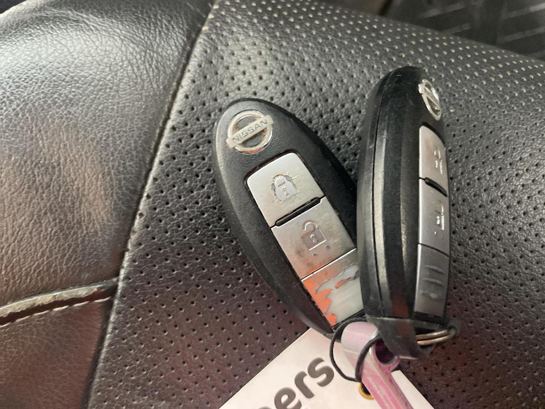 Photo '22' of Nissan Navara