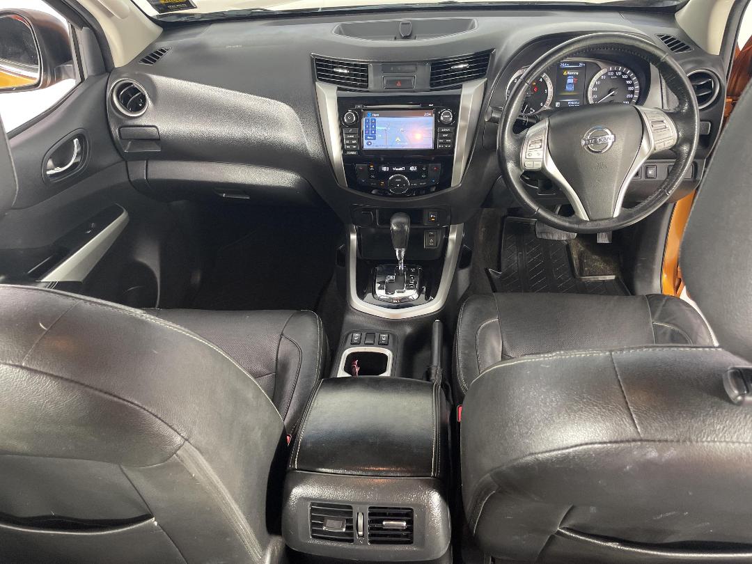 Photo '18' of Nissan Navara