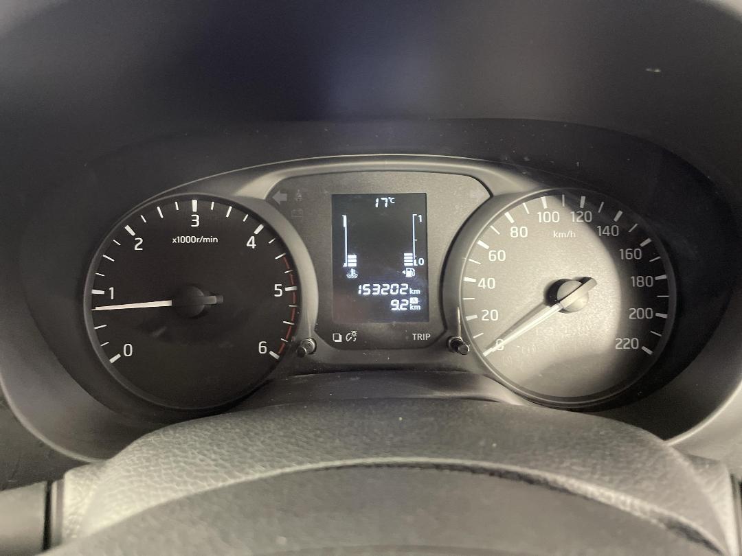 Photo '21' of Nissan Navara