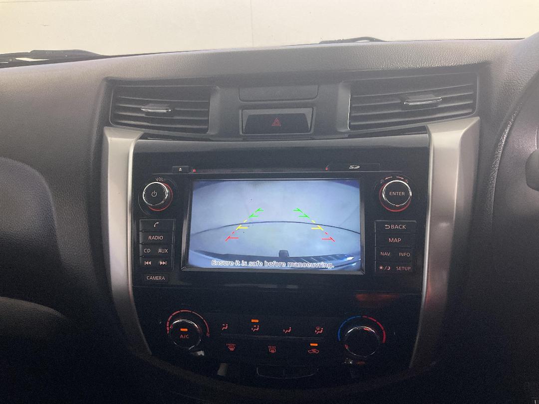 Photo '31' of Nissan Navara