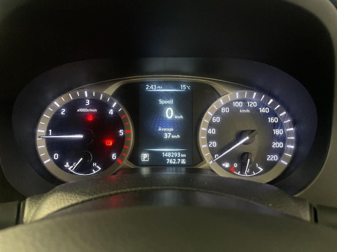 Photo '21' of Nissan Navara