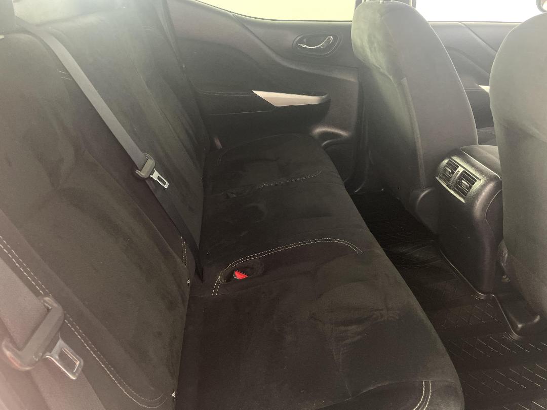 Photo '20' of Nissan Navara Photo '20' of Nissan Navara