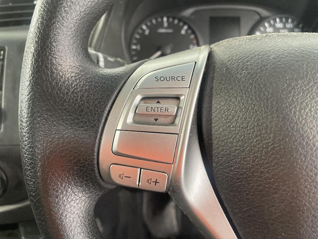 Photo '26' of Nissan Navara Photo '26' of Nissan Navara