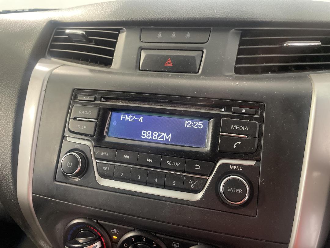 Photo '29' of Nissan Navara Photo '29' of Nissan Navara