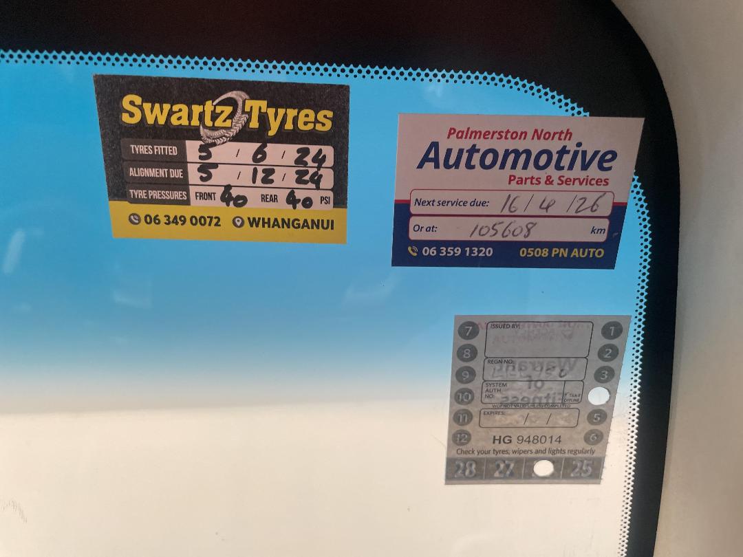 Photo '33' of Nissan Navara Photo '33' of Nissan Navara