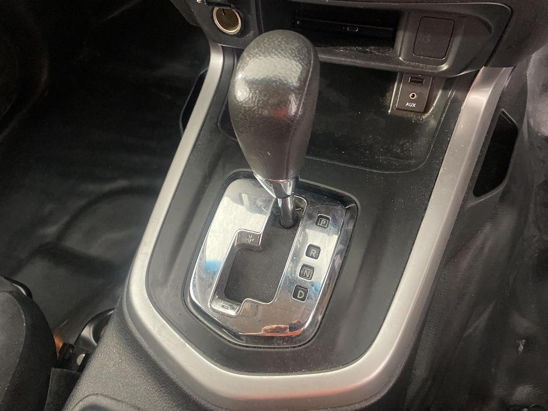 Photo '31' of Nissan Navara Photo '31' of Nissan Navara