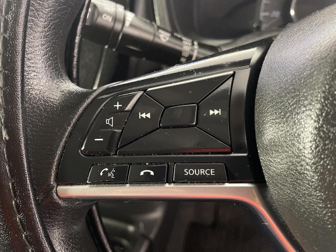 Photo '24' of Nissan Note Photo '24' of Nissan Note