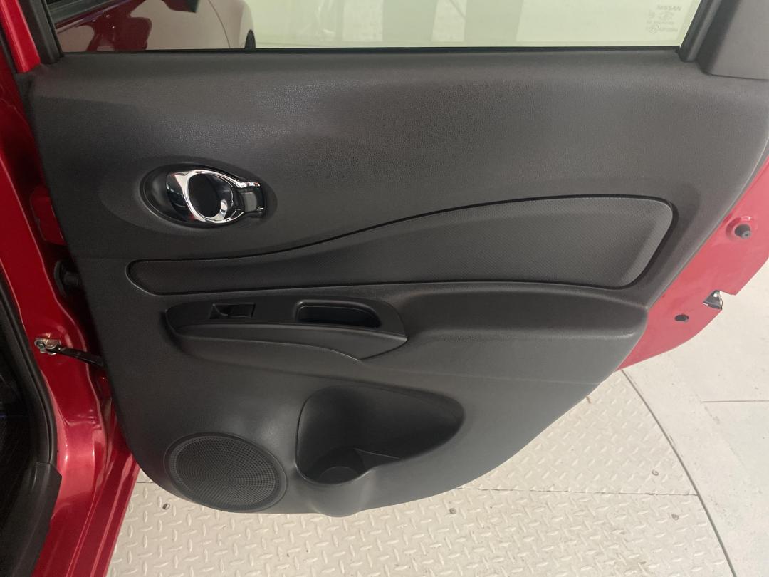 Photo '19' of Nissan Note Photo '19' of Nissan Note