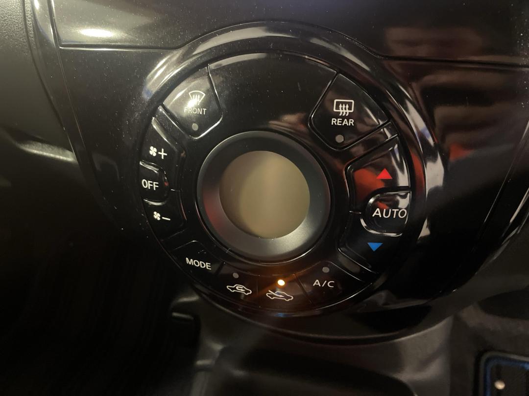 Photo '28' of Nissan Note Photo '28' of Nissan Note