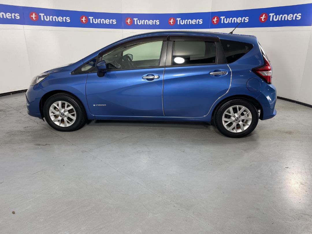 Photo '24' of Nissan Note Photo '24' of Nissan Note