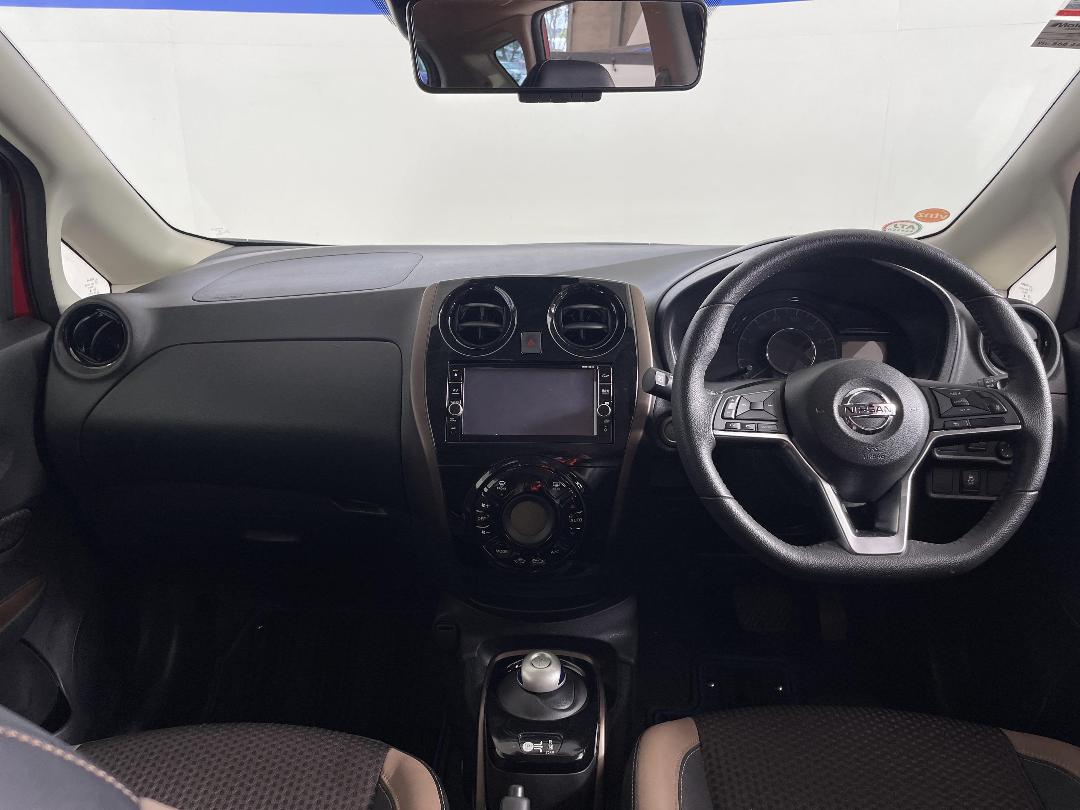 Photo '17' of Nissan Note