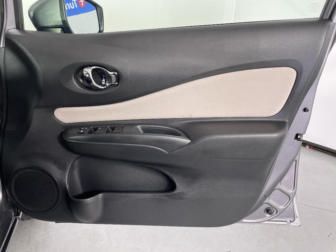 Photo '15' of Nissan Note Photo '15' of Nissan Note