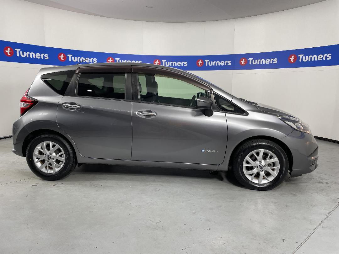 Photo '23' of Nissan Note Photo '23' of Nissan Note