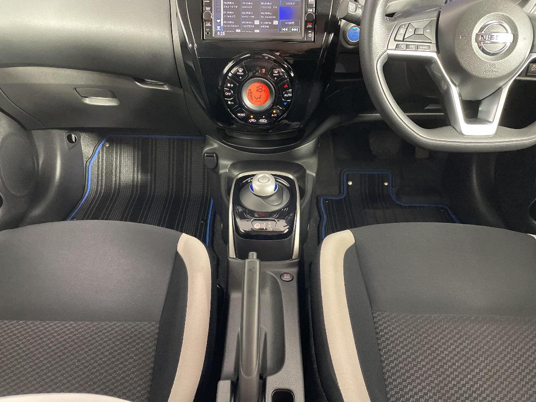 Photo '18' of Nissan Note Photo '18' of Nissan Note