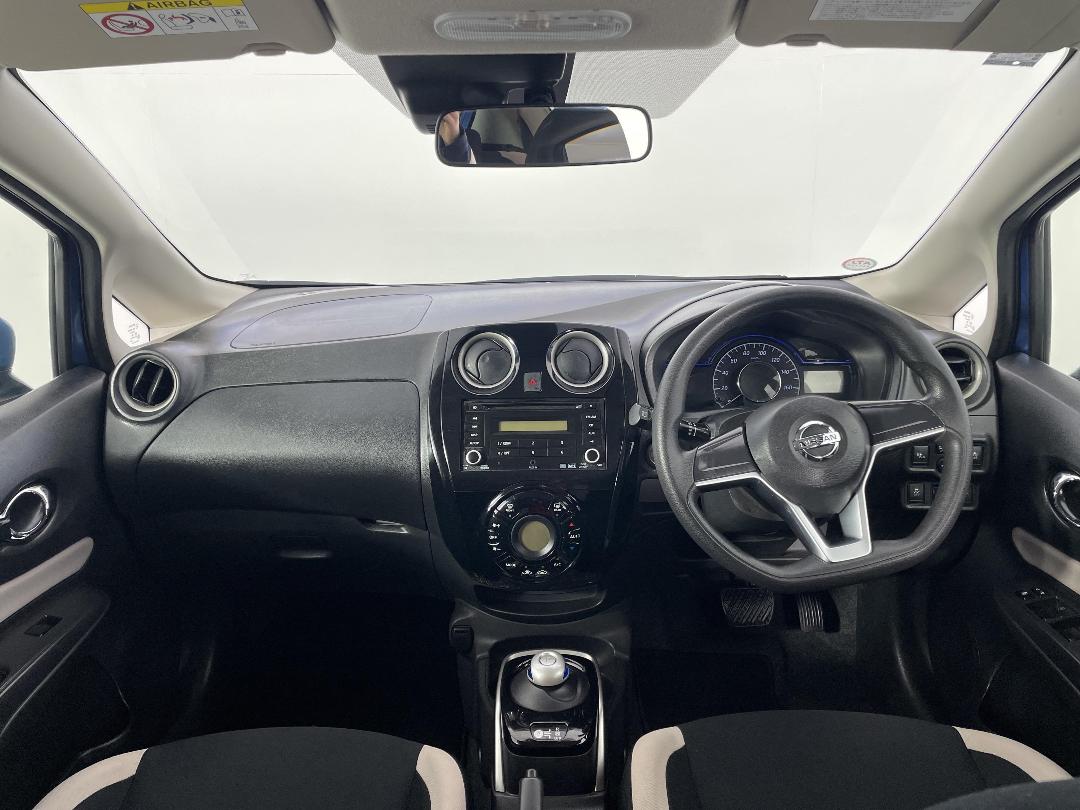 Photo '17' of Nissan Note