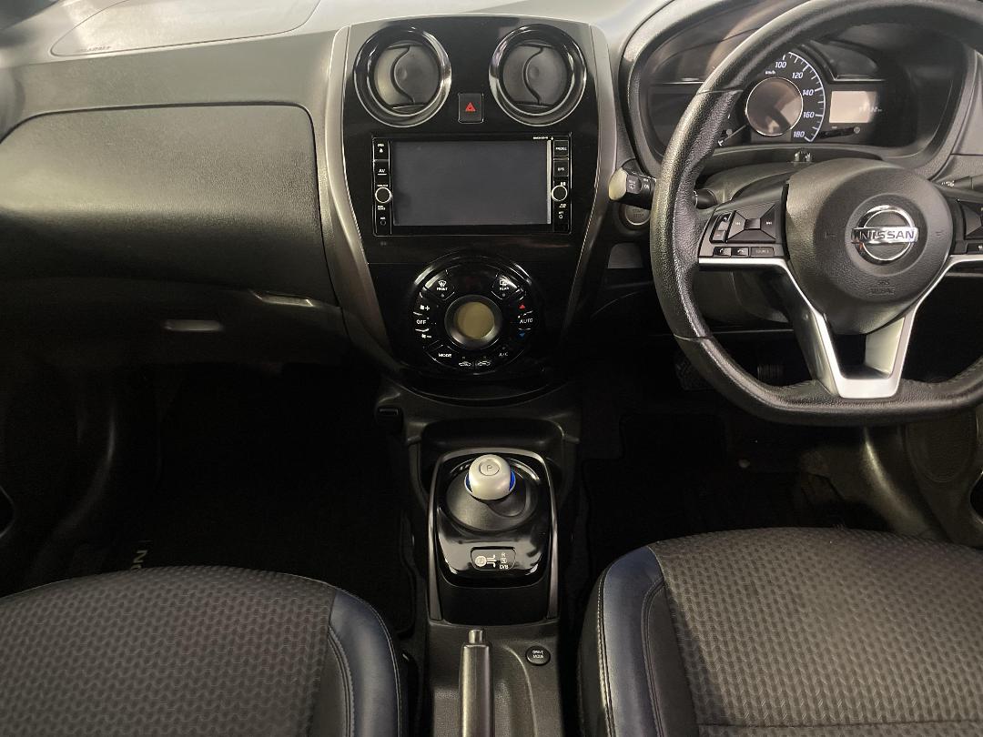 Photo '18' of Nissan Note