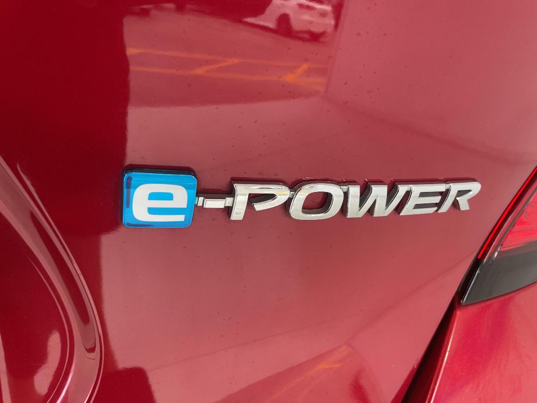 Photo '38' of Nissan Note