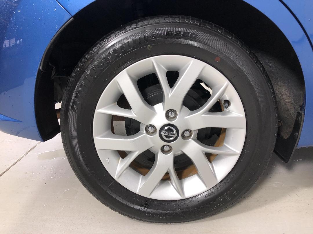 Photo '12' of Nissan Note