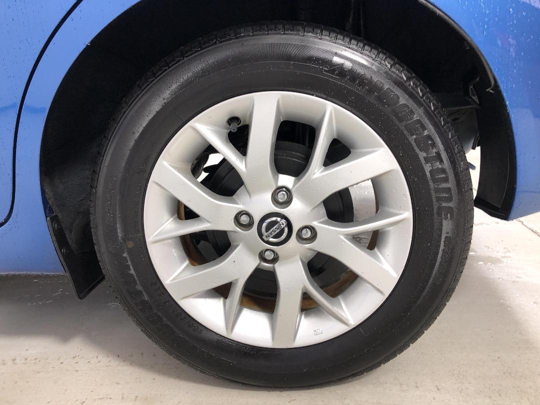 Photo '11' of Nissan Note