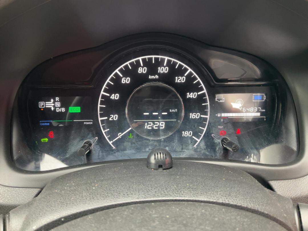 Photo '17' of Nissan Note