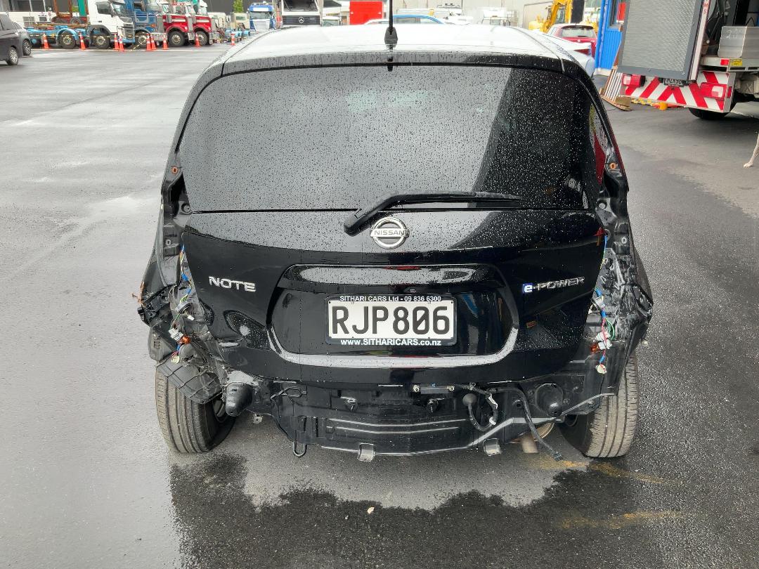 Photo '8' of Nissan Note