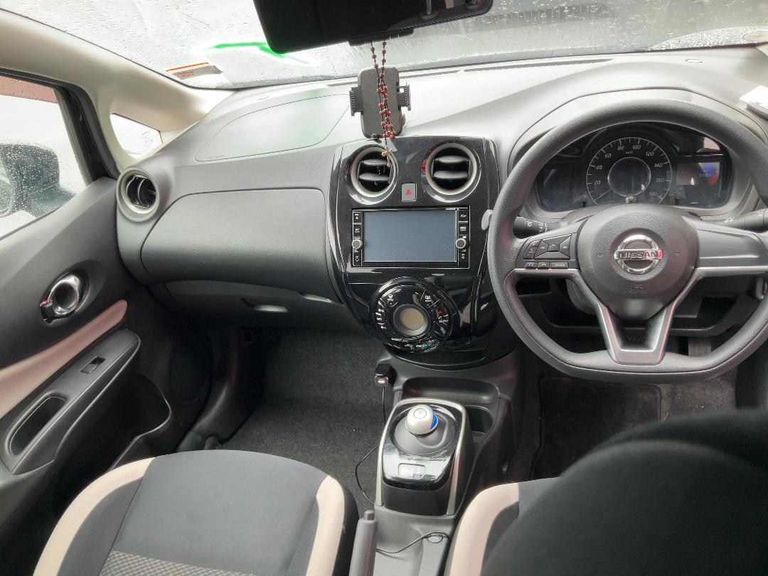 Photo '16' of Nissan Note