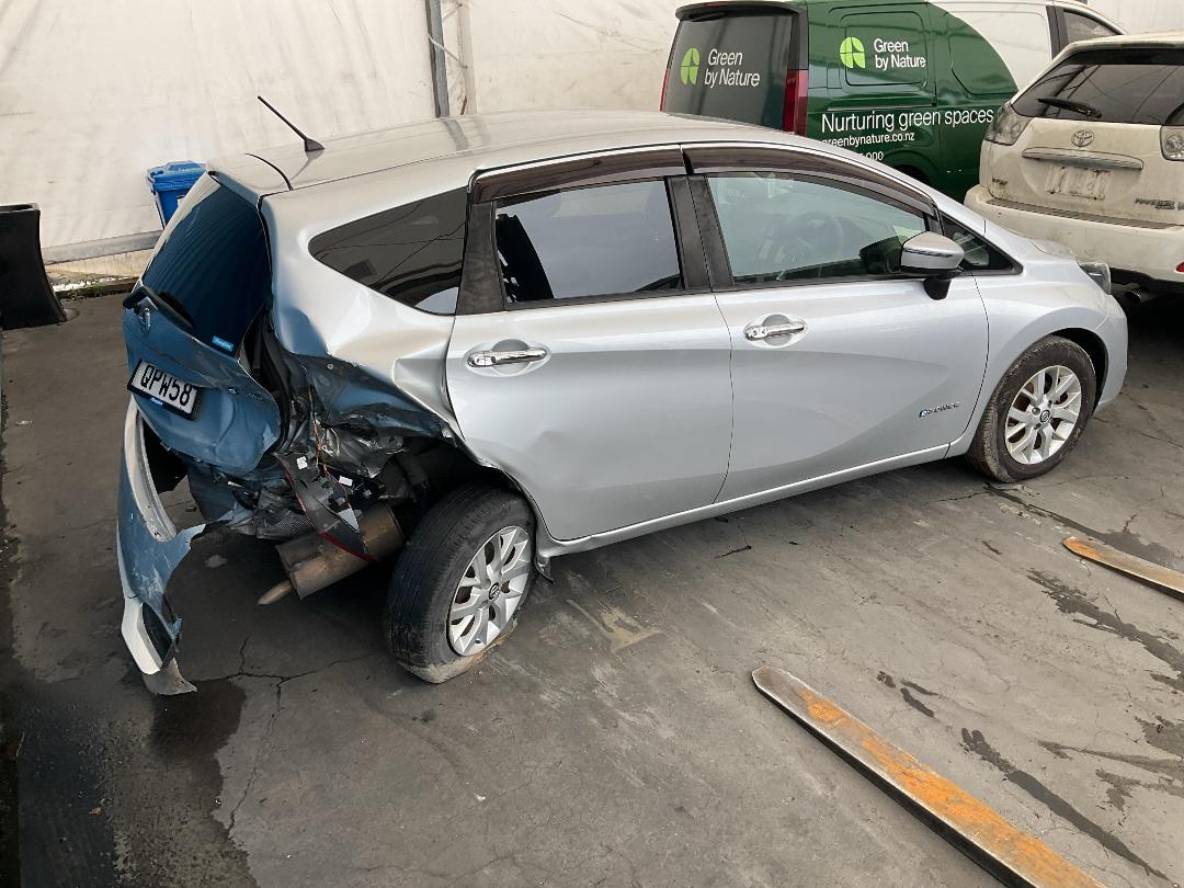 Photo '11' of Nissan Note E-Power