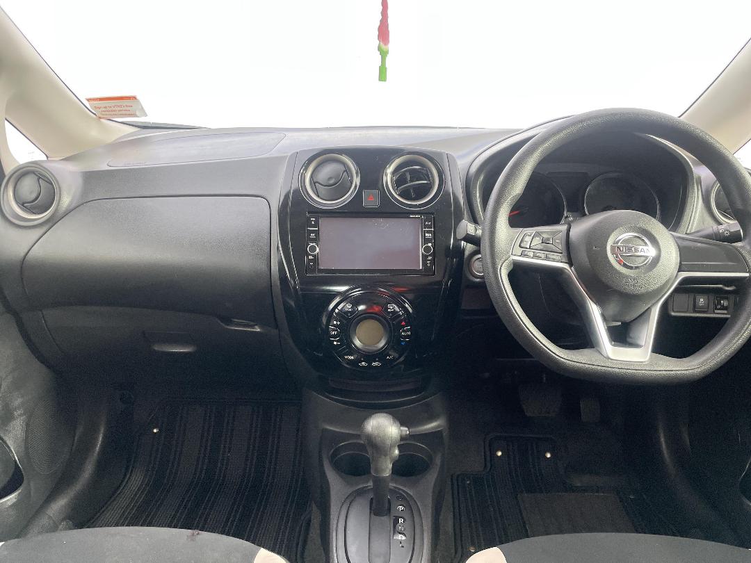 Photo '15' of Nissan Note