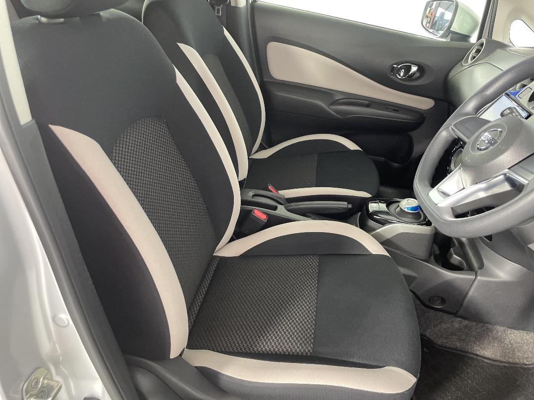 Photo '16' of Nissan Note