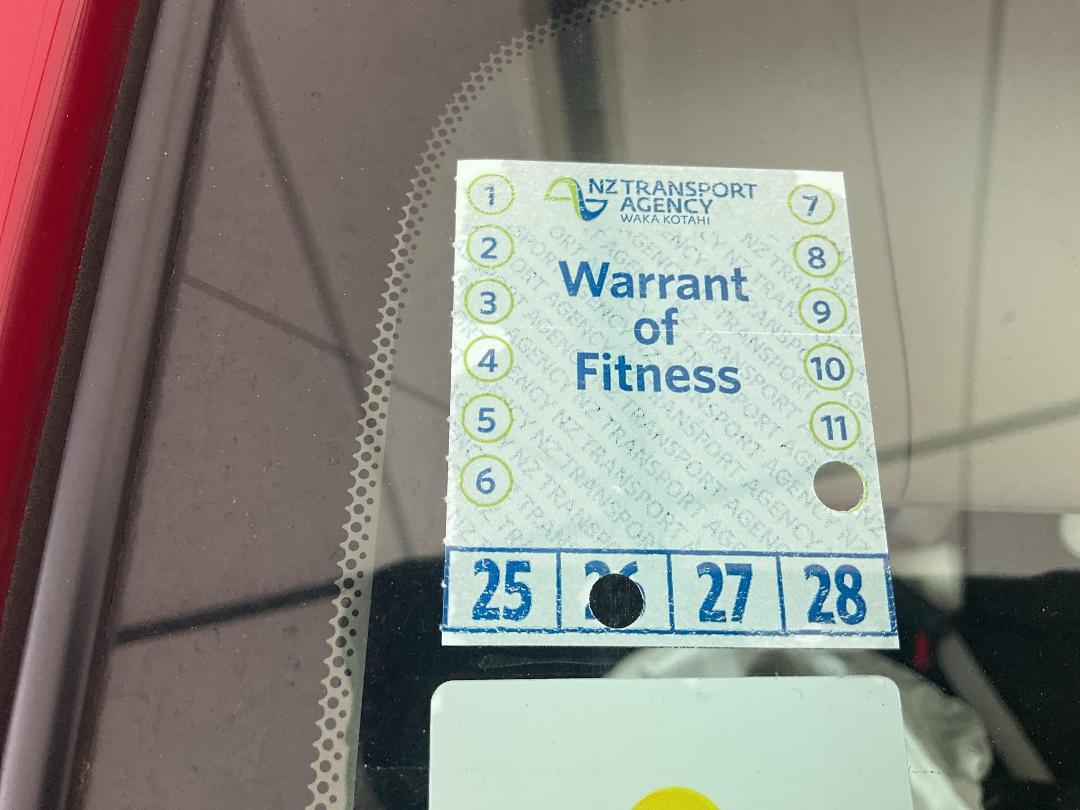 Photo '23' of Nissan Note Hybrid